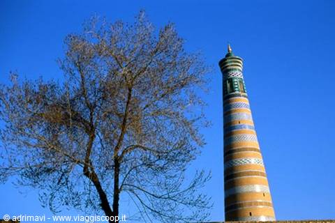Khiva - minareto di Islom-Huja