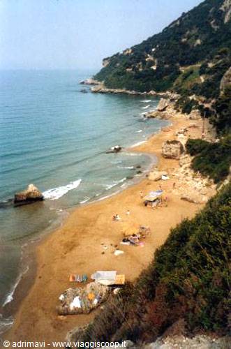 spiaggia di Mirtiotisa - Corfù