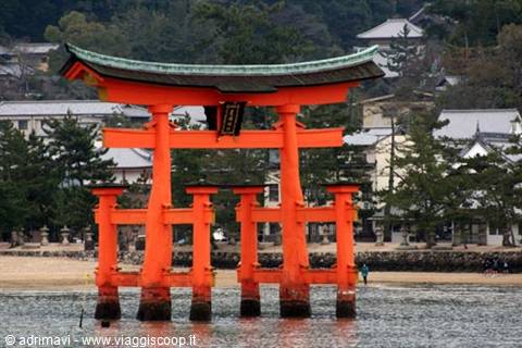 torii di Itsukushima-jinja