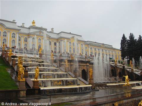 Peterhof, Palazzo di Pietro il Grande