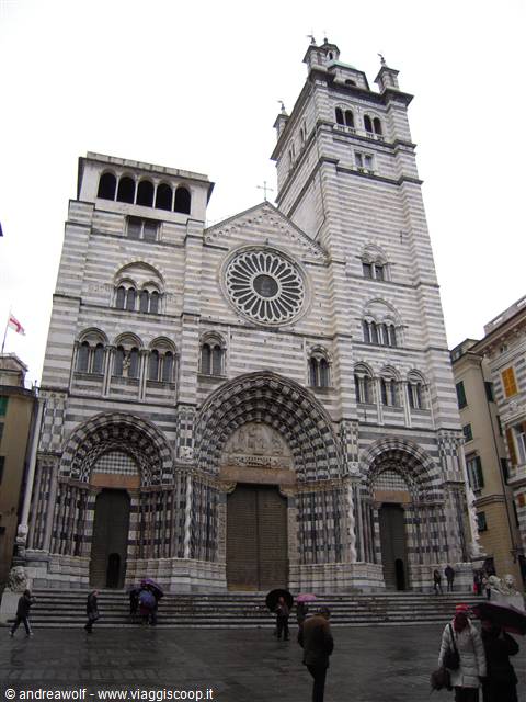 La facciata della Cattedrale