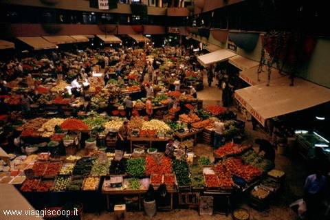 Konia's indoor market