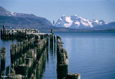 Puerto Natales with the Cerro Balmaceda as background