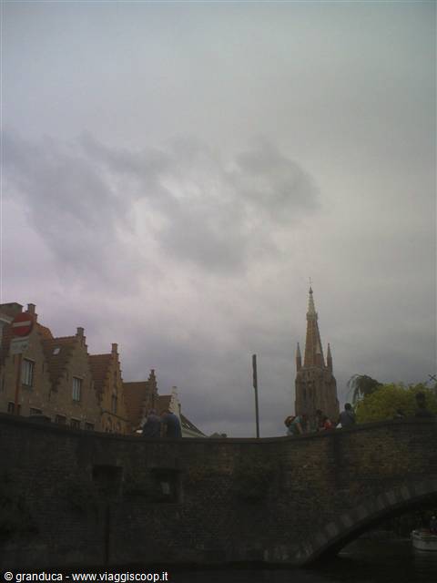 ancora nuvole su Brugge