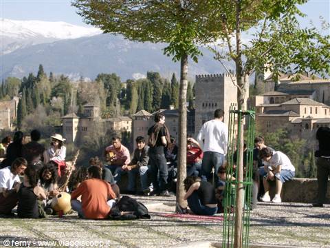 Granada l'Alhambra vista dall'Albaicin