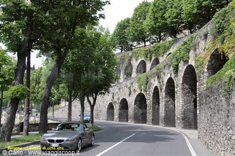 Bergamo - le mura della città alta