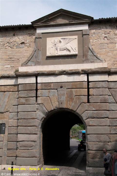 Bergamo alta - la porta di S. Alessandro
