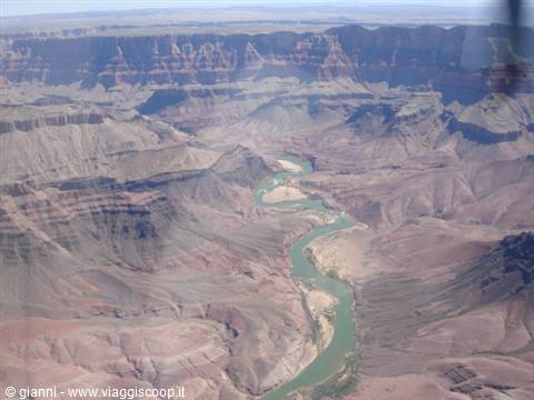 Il Grand Canyon dall'aereo