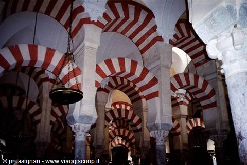 interno della Mezquita-Catedral