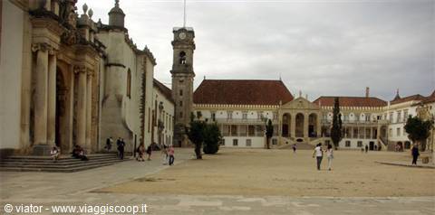 Coimbra Universitade Patio