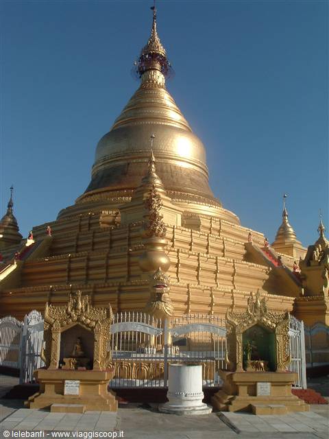 Mandalay - Kuthodaw Paya