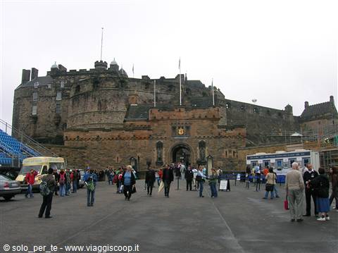 il castello di Edinburgo