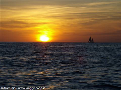 Boracay - tramonto in barca