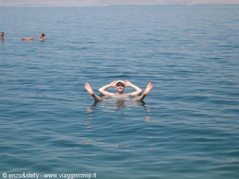 Bagno nel mar morto