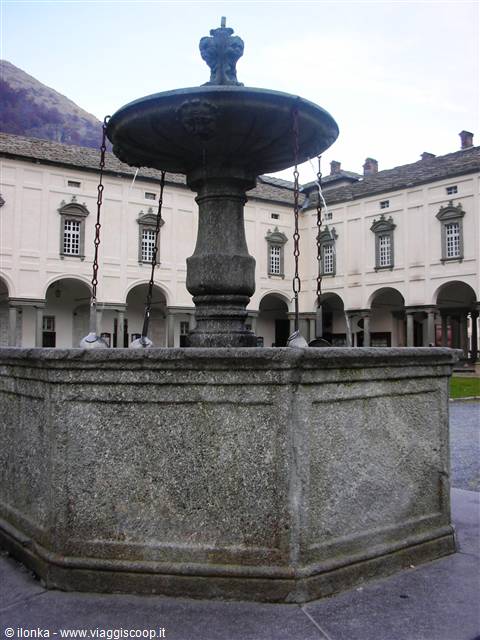 la fontana del santuario