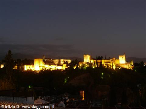 Granada - Veduta sull' Alhambra dall'Albaicin