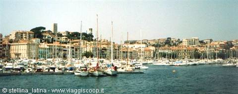 Cannes vista dalla barca