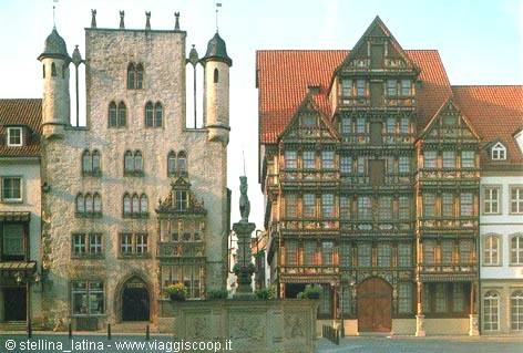 Hildesheim, la piazza del mercato, cartolina
