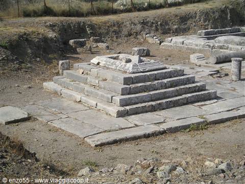 Gortina - altare del tempio di Apollo