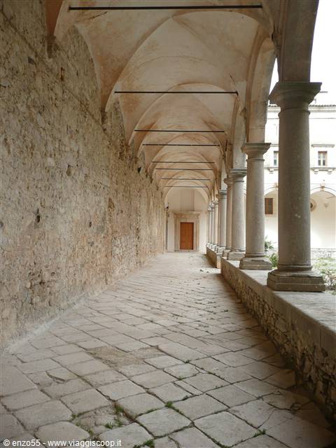 Convento di S. Maria del Bosco