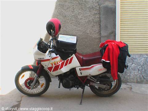 La mia moto in kirghizistan