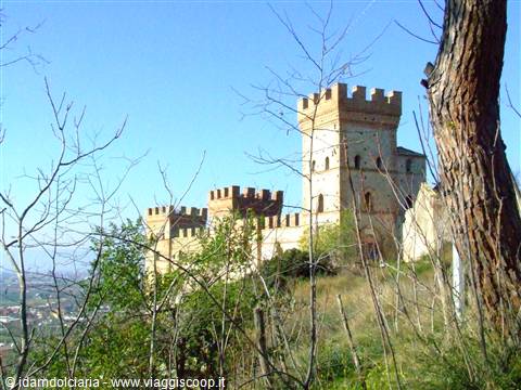 BATTIPAGLIA (SA) - Castello medioevale