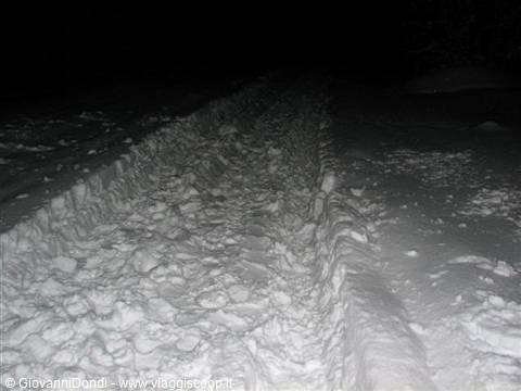 Le tracce dei nostri veicoli in neve profonda