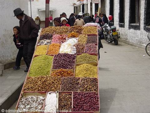 Al mercato del Bargkhor