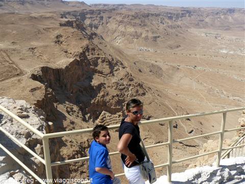 vista da Masada sui Territori Palestinesi