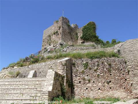Scorcio del Castello di Montalbano Elicona