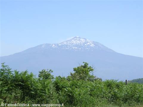 L'Etna visto da Montalbano (zona Bosco di Malabotta)