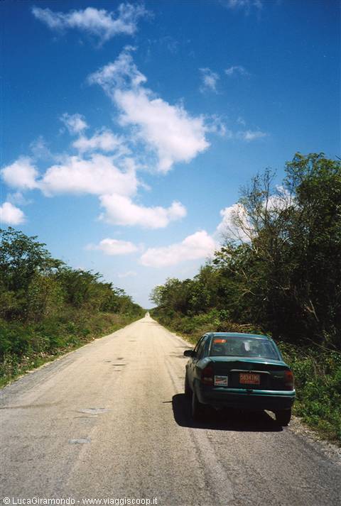 La strada per Cobá