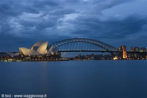 Sydney harbour con opera house