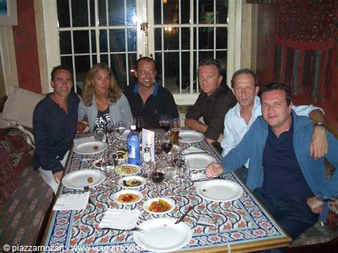 cena con gli amici di milano