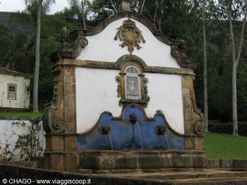 fontana di epoca coloniale