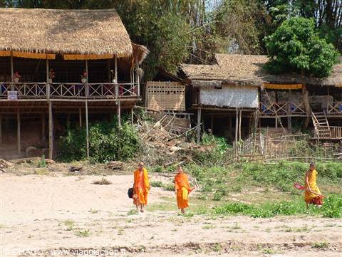 villaggio sul rive del Mekong