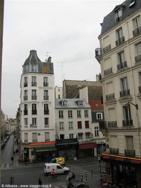 vista dalla mia camera, rue de Troffeau