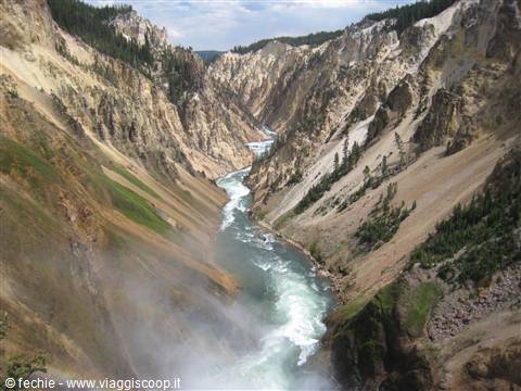 Yellowstone - Grand Canyon dalle Lower Falls