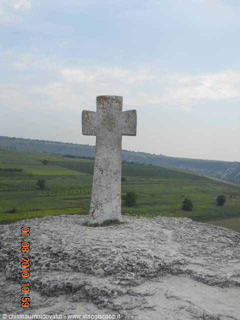 http://www.chisinaumoldovatur.com/moldava/monasteri/