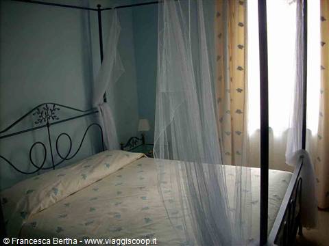 La romantica stanza Ortensia
