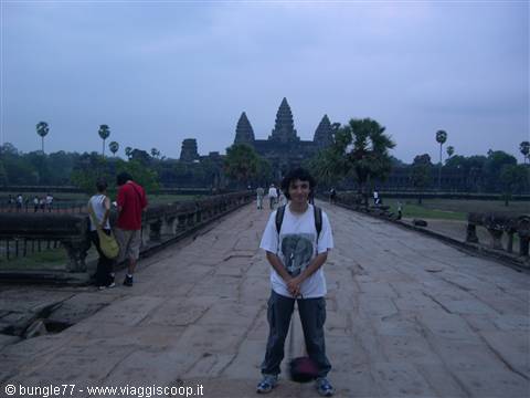 18 - Angkor - Angkor Wat - Alba