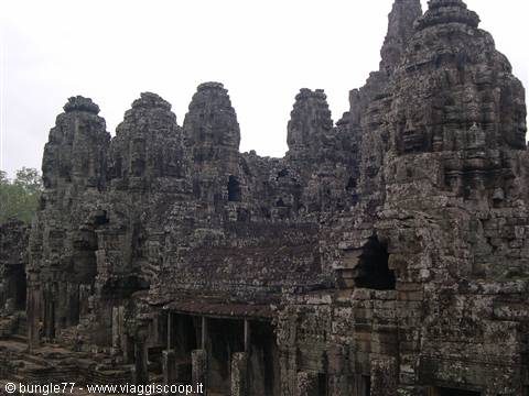 18 - Angkor - Bayon - Quante facce