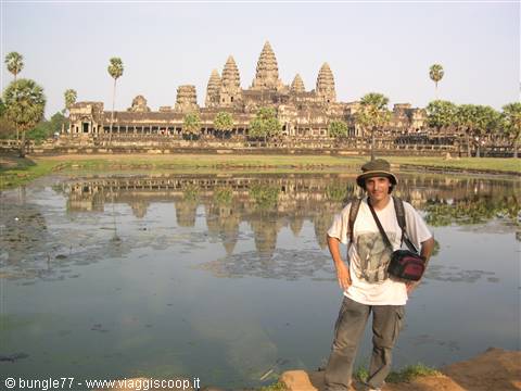 18 - Angkor - Angkor Wat - e ci sono anche io