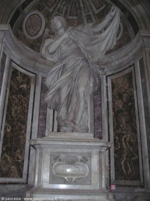 statua di santa Veronica in San Pietro