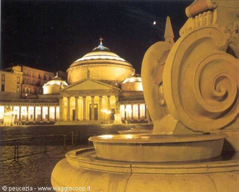 piazza del Plebiscito by night
