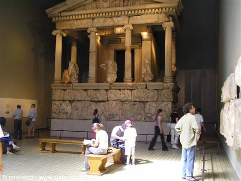 ricostruzione di un tempio greco