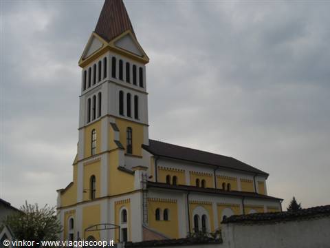 Peia o Pec: veduta della chiesa del Patriarcato