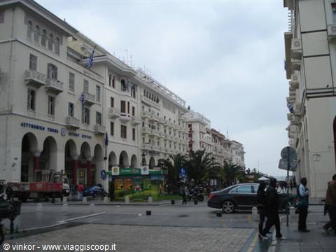 Salonicco: piazza Aristotelou