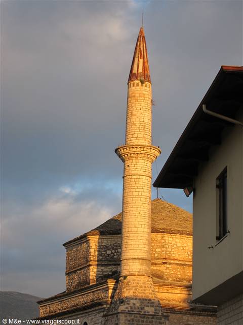 Ioannina il minareto della moschea del forte