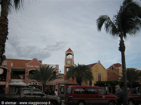 piccolo centro commerciale a palm beach